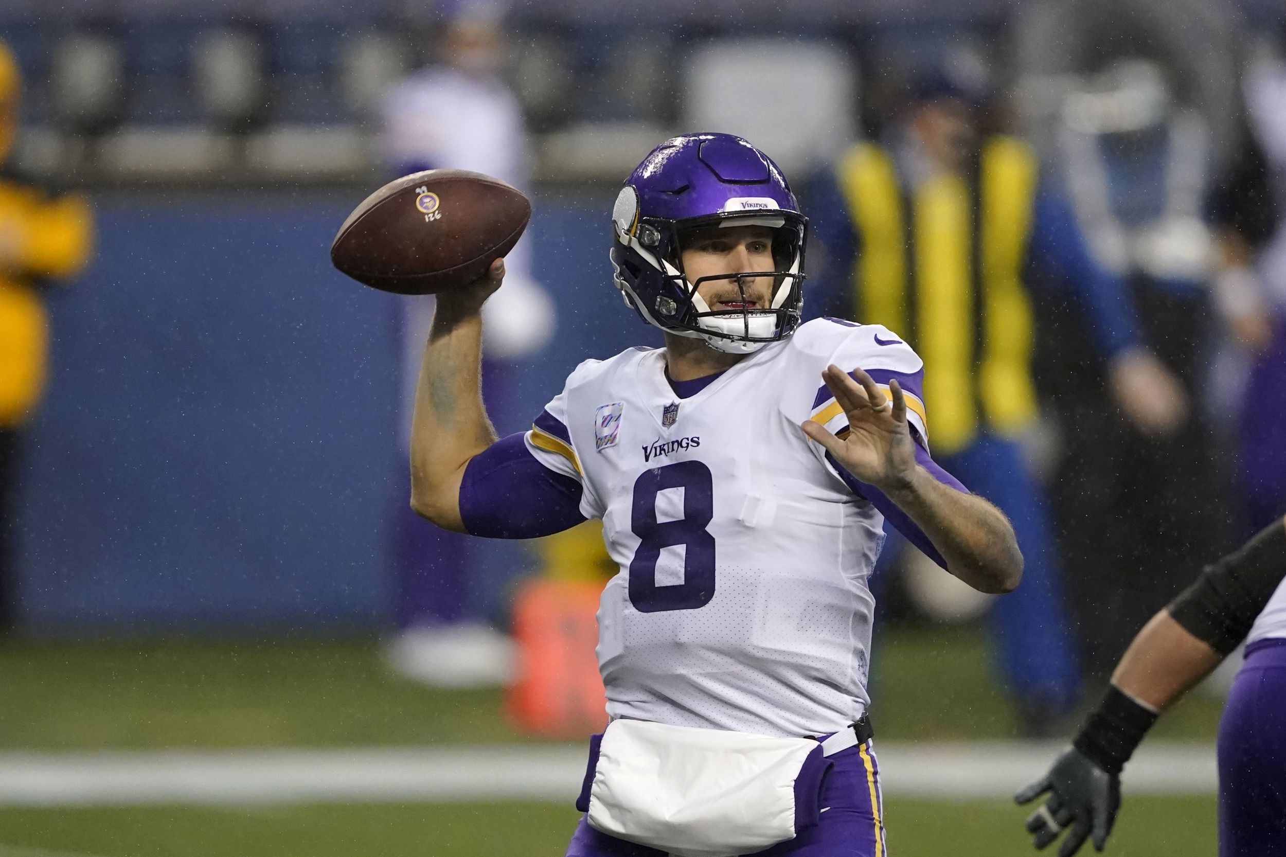 Late Wilson magic gives Seahawks 27-26 win over Vikings