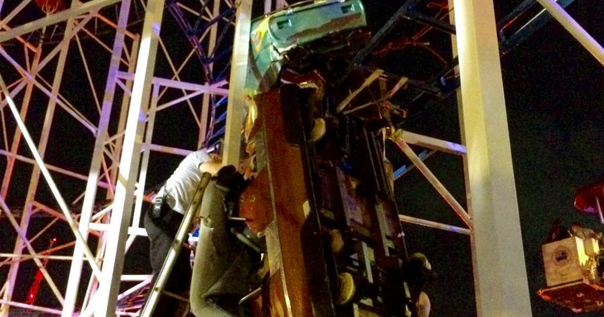 Six Injured In Florida Roller Coaster Derailment That Sent Two Riders   Roller Coaster Derails.JPG BTd9Kxu 