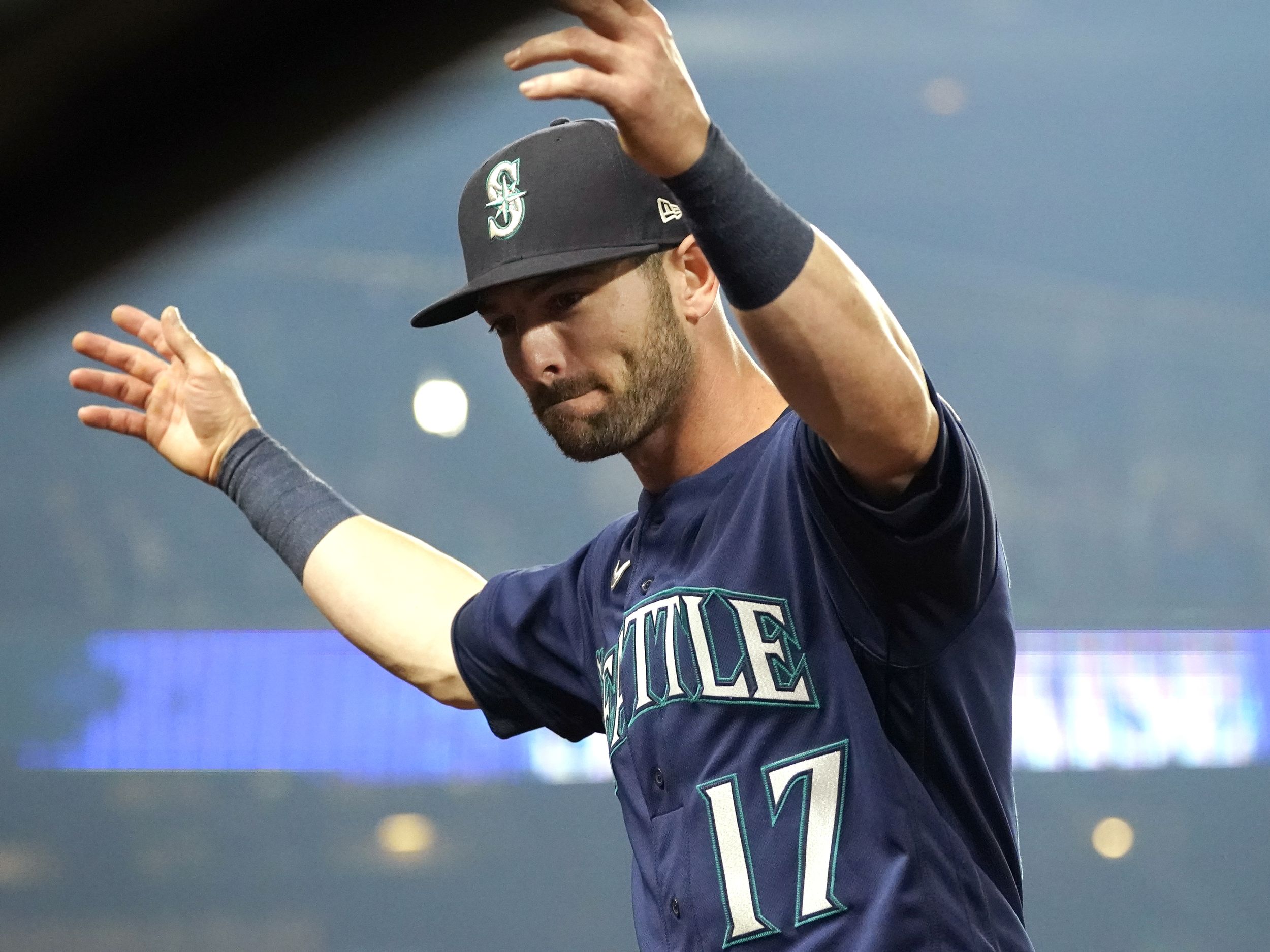 Haniger healthy, hopes to regain All-Star form for Seattle - The