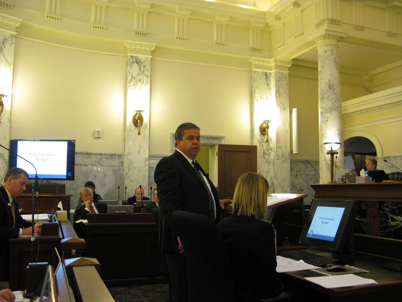 Tom Luna addresses the Joint Finance-Appropriations Committee (Betsy Russell)