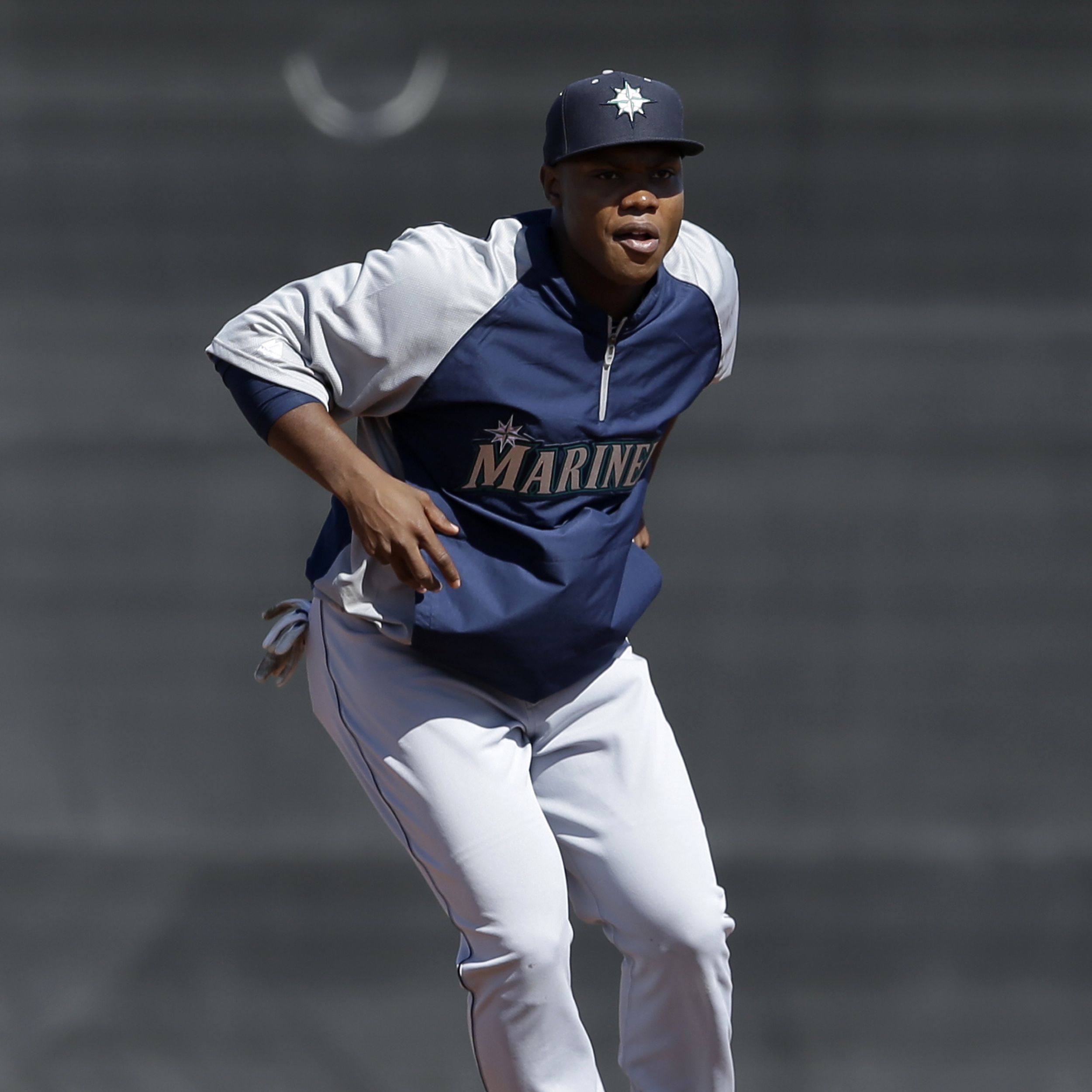 Mariners' Cano responds to offseason criticism from ex-coach