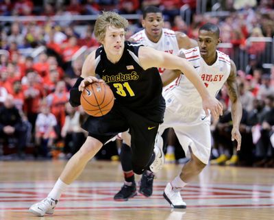 Ron Baker had 15 points as Wichita State became the first team to reach 30-0 in the regular season. (Associated Press)