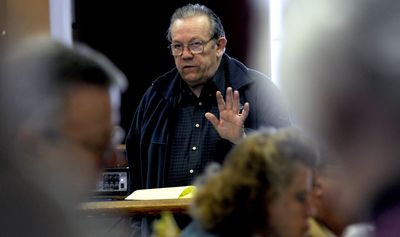 Norm Gissel, local attorney who assisted Southern Poverty Law Center attorney Morris Dees in the legal case that bankrupted the Aryan Nations, speaks Friday about the legal strategies involved in the case at the Iron Horse Restaurant in Coeur d’Alene.  (Kathy Plonka / The Spokesman-Review)
