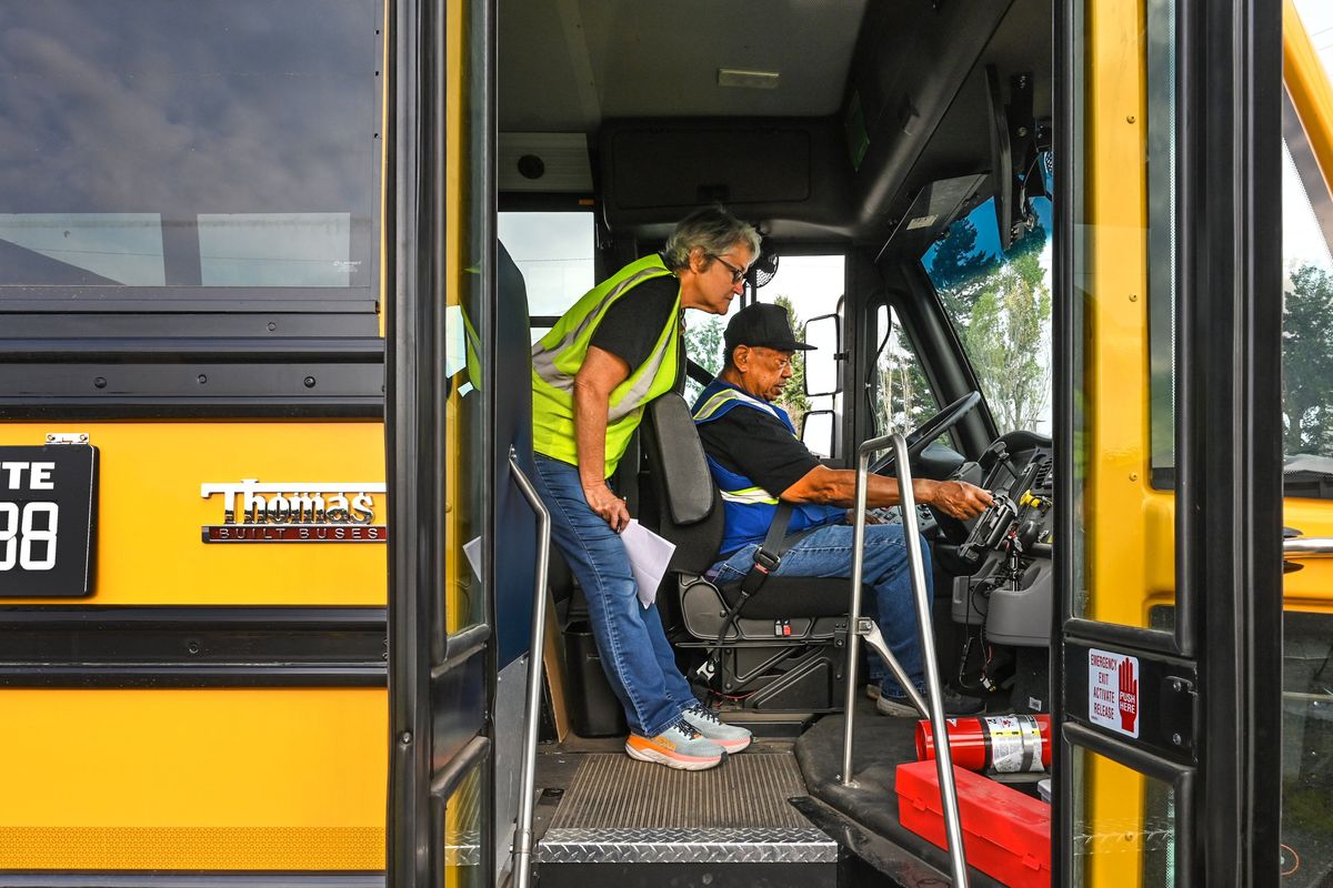 School Bus Tracking App from A & S + Durham Transportation - News and  Announcements 