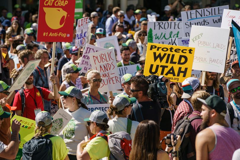 About 2,500 people rallied for protecting federal public lands during a July 27, 1917, march in Salt Lake City. (Outdoor Industry Association)