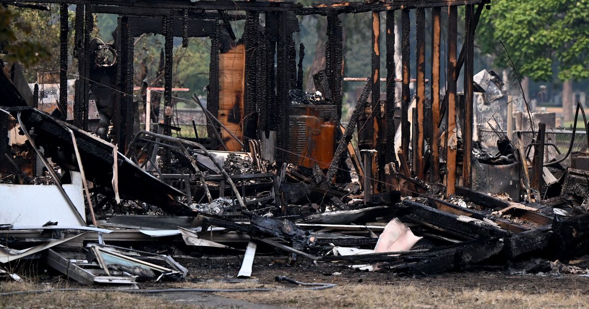 More than 700 to 1,100 structures lost in three Spokane fires; officials searching for 14 people