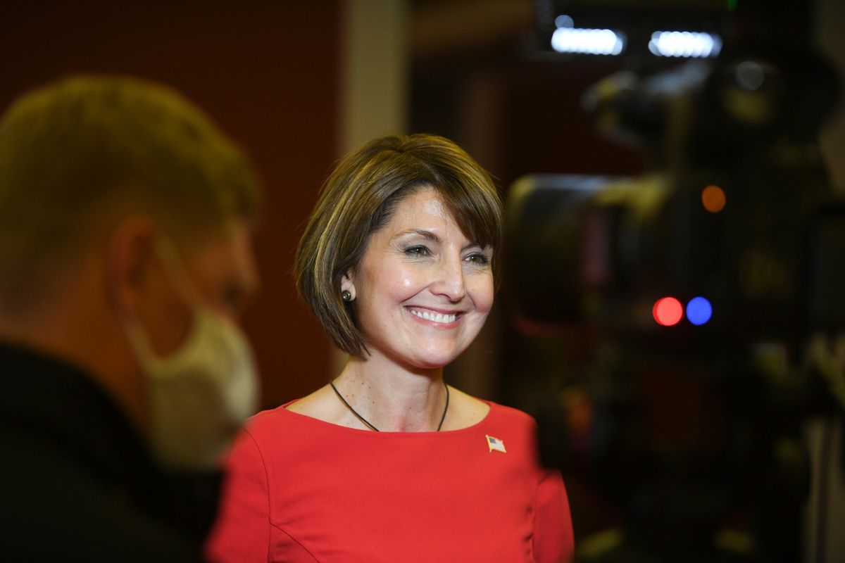 Rep. Cathy McMorris Rodgers addresses reporters on Election Night in November 2020.  (Dan Pelle/The Spokesman-Review)