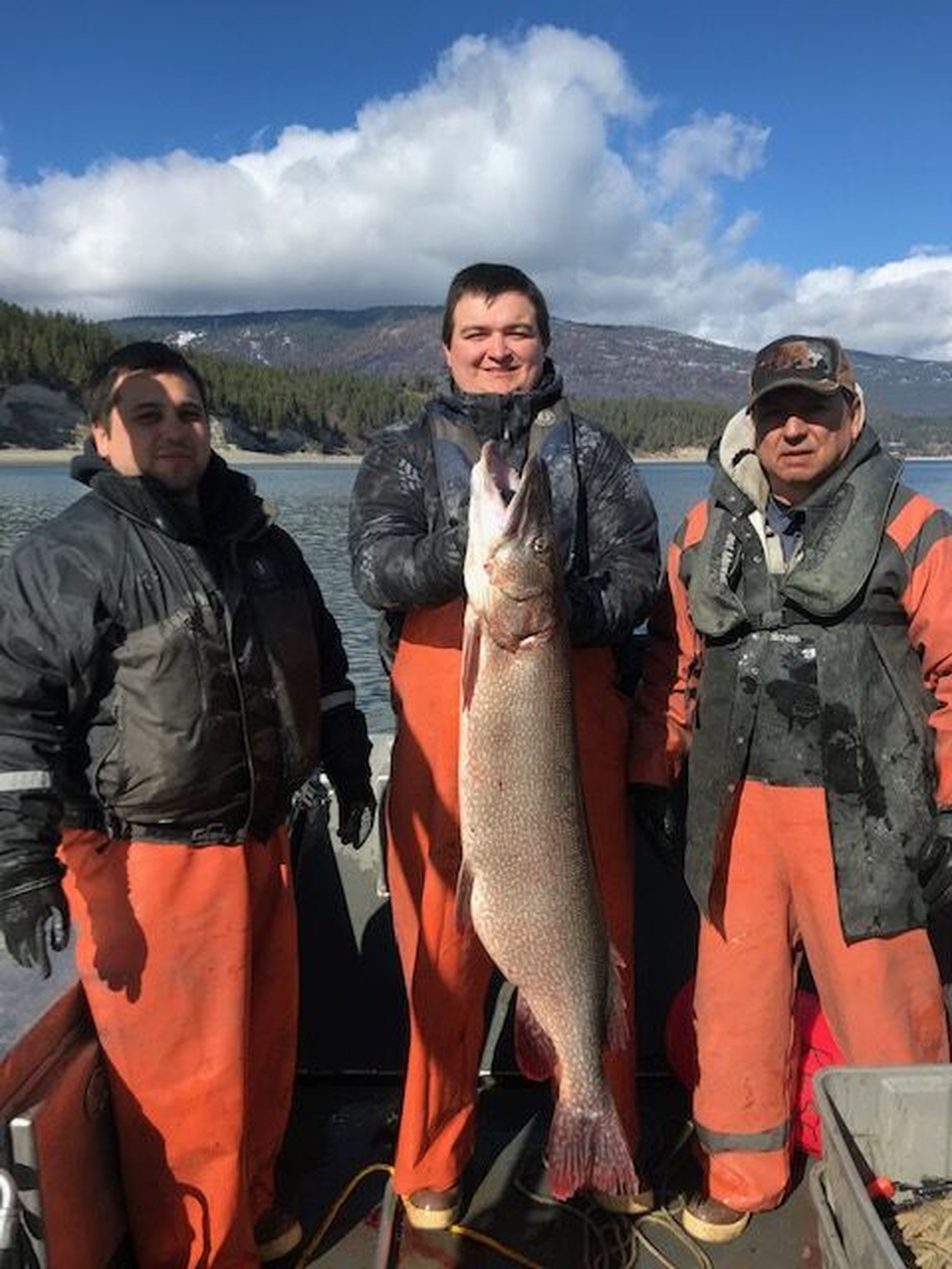 Managers work to control spread of northern pike at Lake Roosevelt