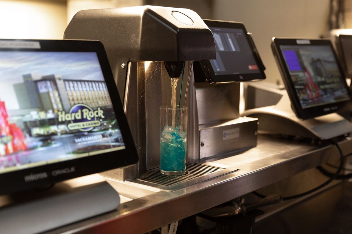 Starting at about $40,000, companies can get one of Smart Bar USA’s automated dispensing machines fully installed, and its employees trained to use it.  (Patrick Mouzawak/Bloomberg)