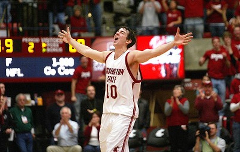 Washington State guard Taylor Rochestie celebrates after an Oregon player drew a foul with 8.9 seconds left in the second half of a college basketball game against Oregon Sunday, Jan. 20, 2008, in Pullman, Wash. Washington State won 69-60. Oregon had won 13 strait and 21 of the last 22 games between the two teams. (AP Photo/Dean Hare) ORG XMIT: WADH107 (Dean Hare / The Spokesman-Review)