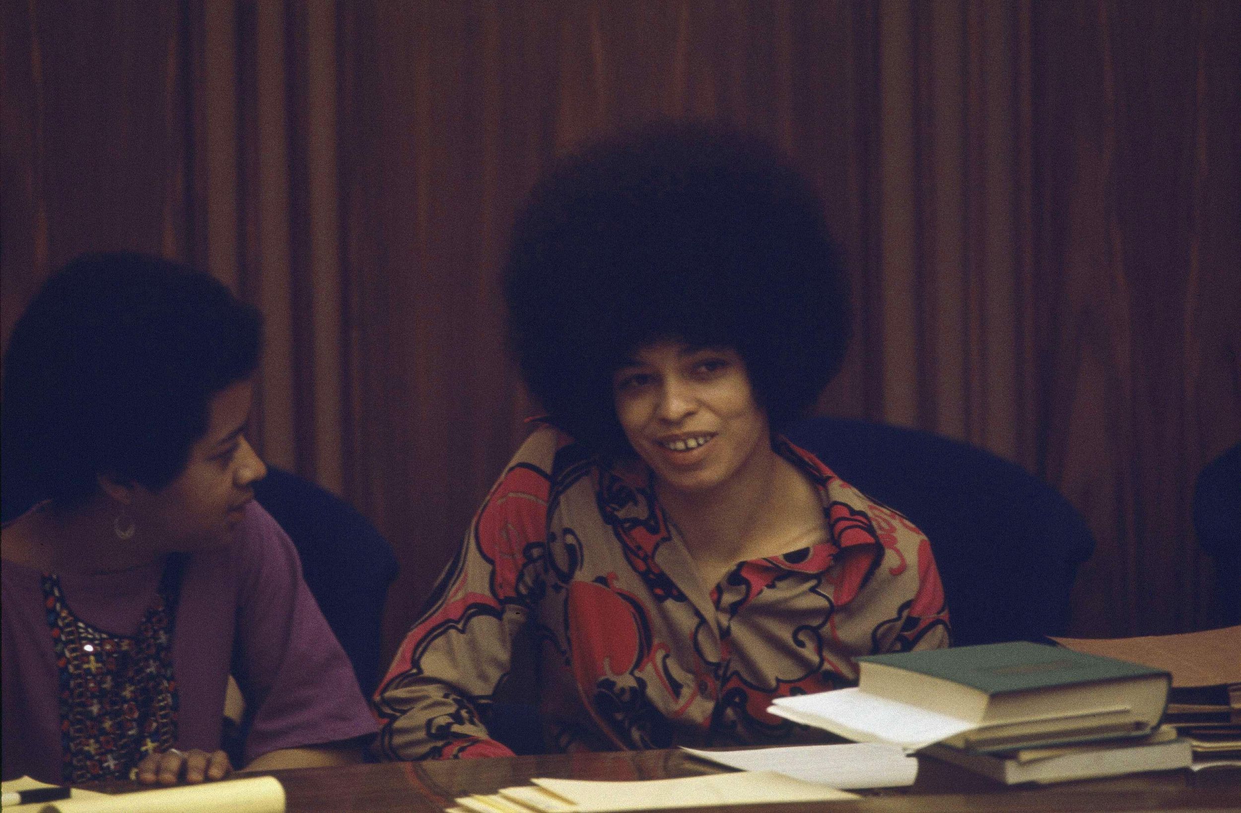 Activist Angela Davis - Oct. 16, 2017 | The Spokesman-Review