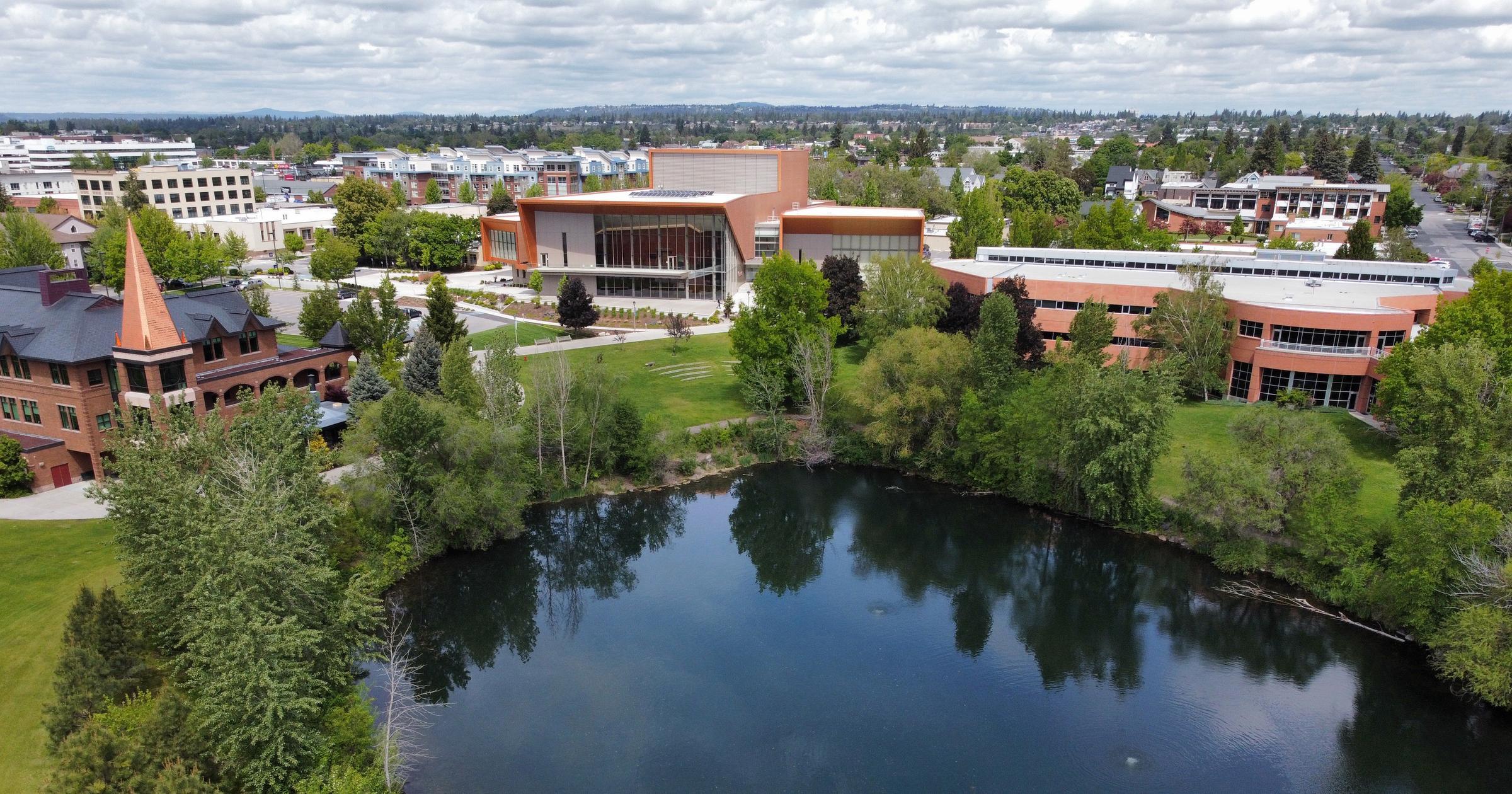 Philanthropists from Missoula donate $7 million to Gonzaga to create new student success initiative, provide financial support for affected students