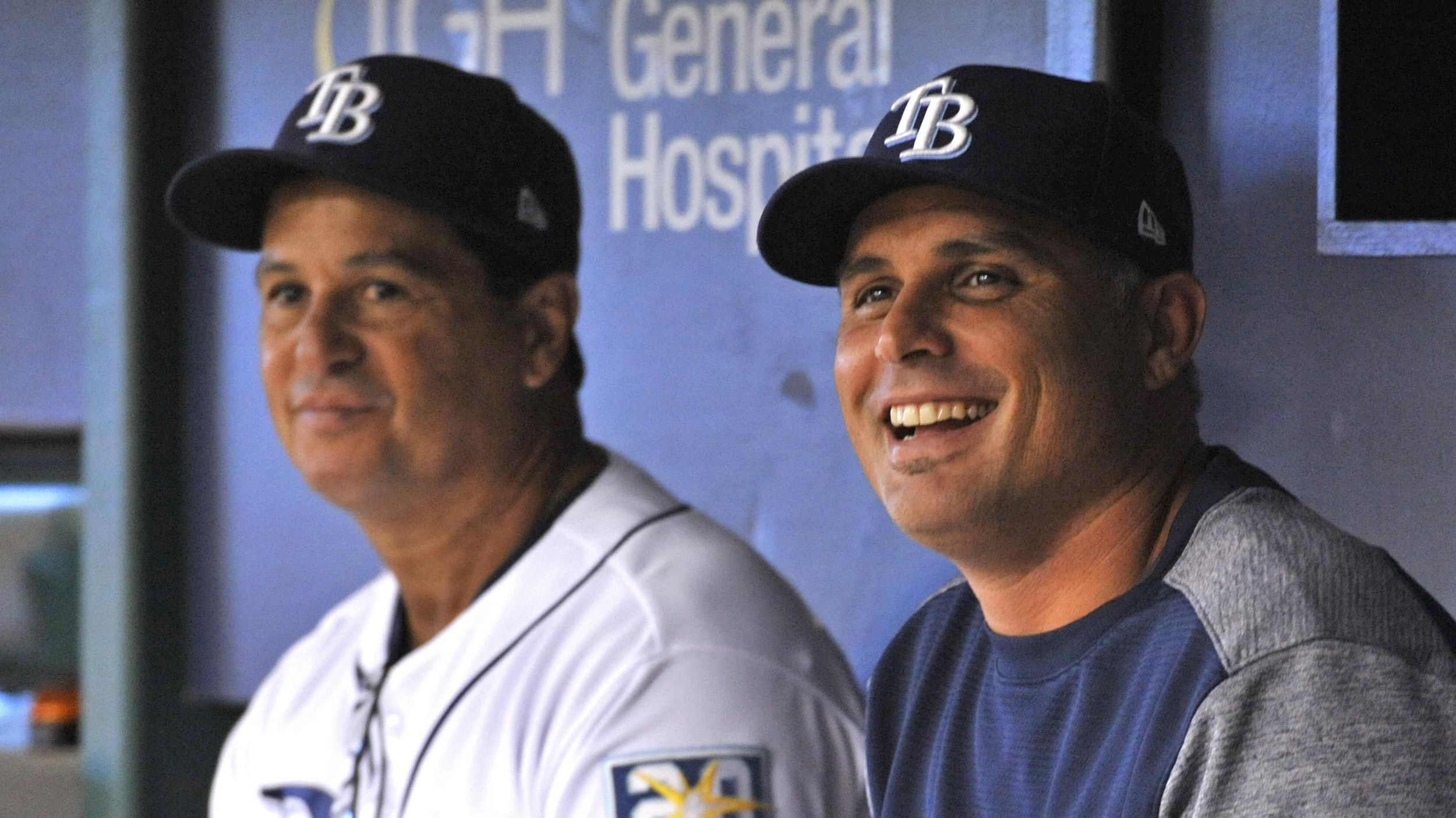 Blue Jays hire Rays bench coach Charlie Montoyo as manager