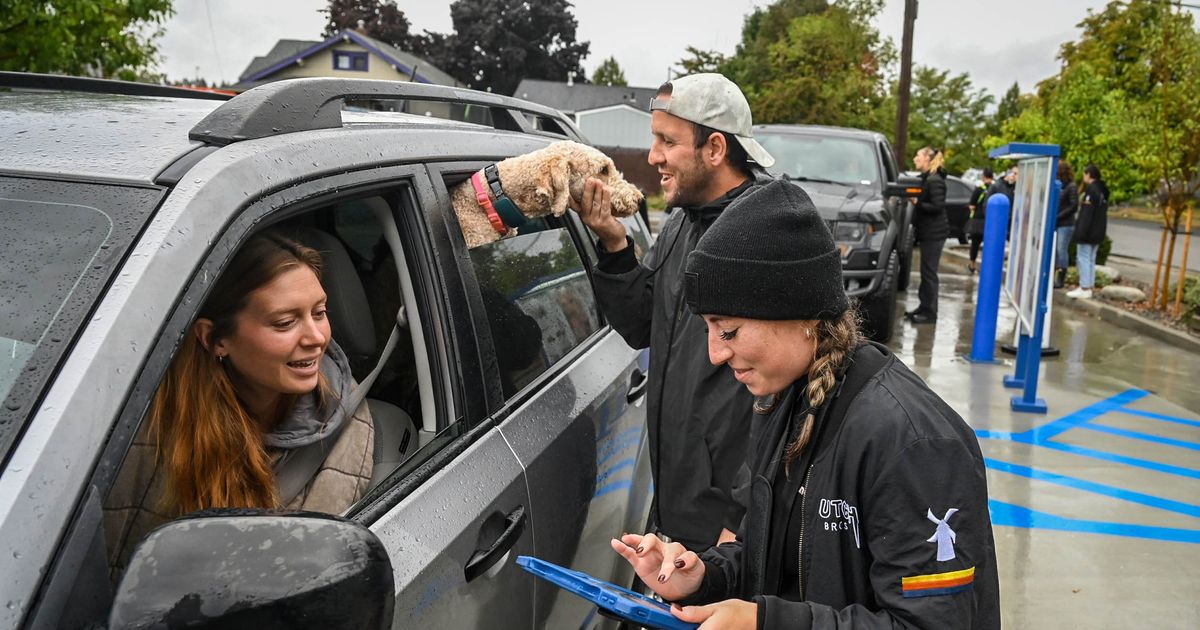 Dutch Bros expands with 14th location