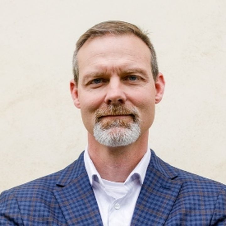 Candidate Wade Nelson