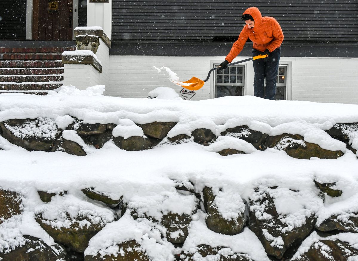 Snowy Monday Jan. 3, 2022 The SpokesmanReview