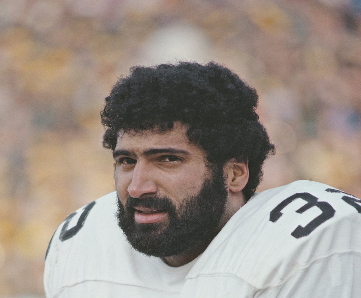 Remembering Franco Harris & the 'Immaculate Reception'