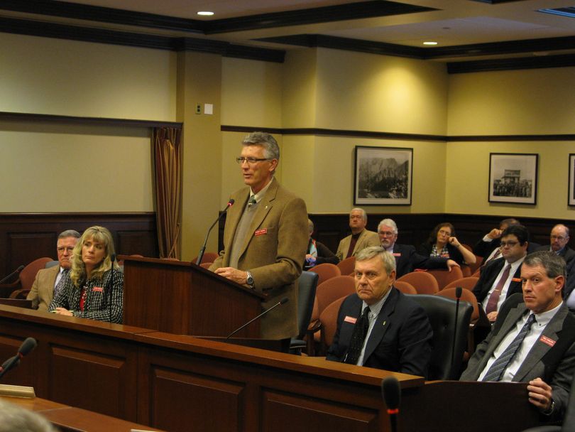 Idaho Fish & Game Commission Chairman Randy Budge addresses the Senate Resources Committee on Friday afternoon. (Betsy Russell)