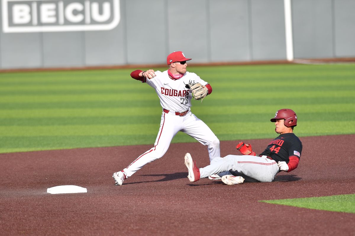 Stanford Baseball Takes Wild Game One over Washington State in