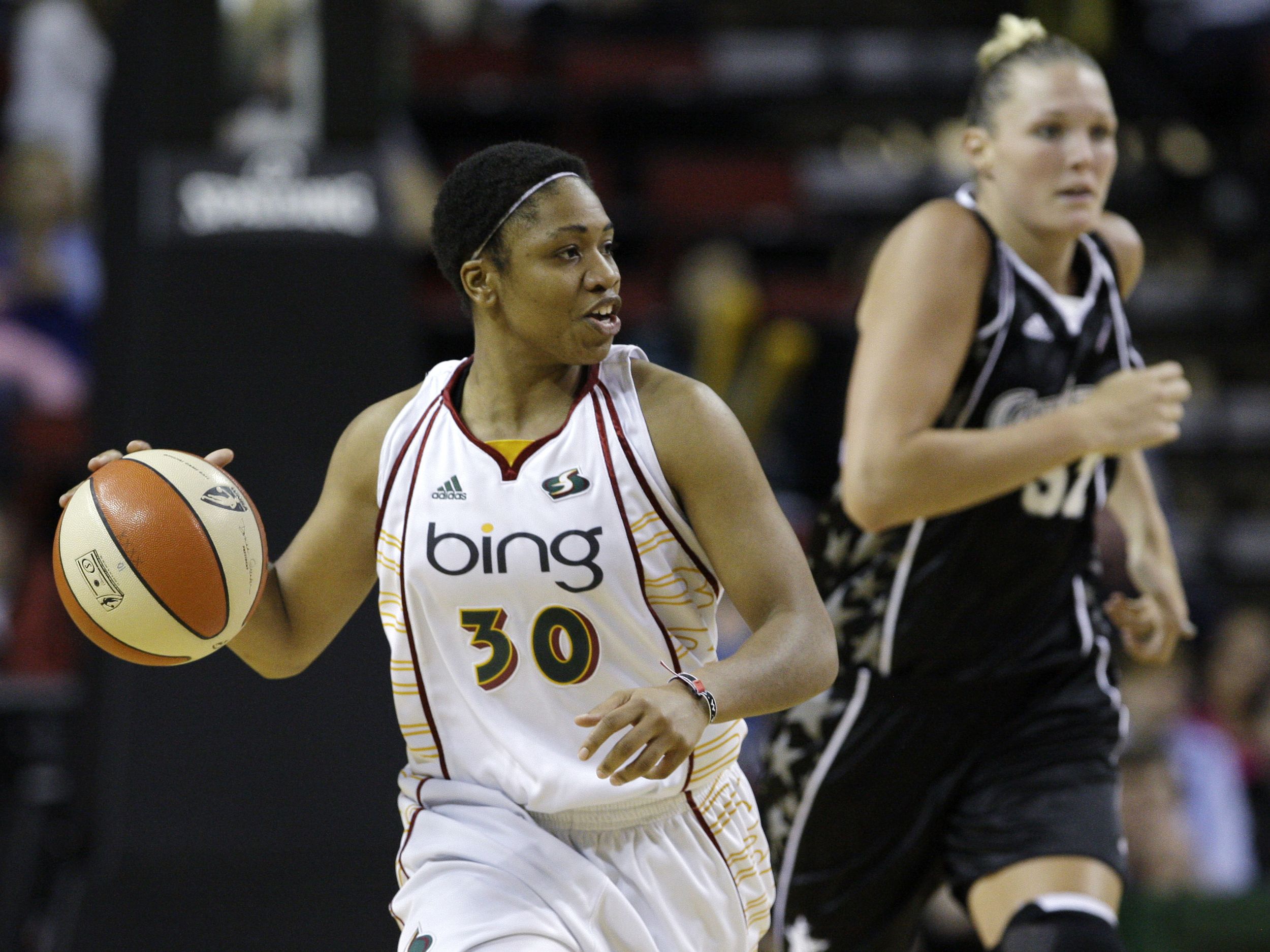 Former Lady Lion Tanisha Wright Named WNBA Coach of the Year