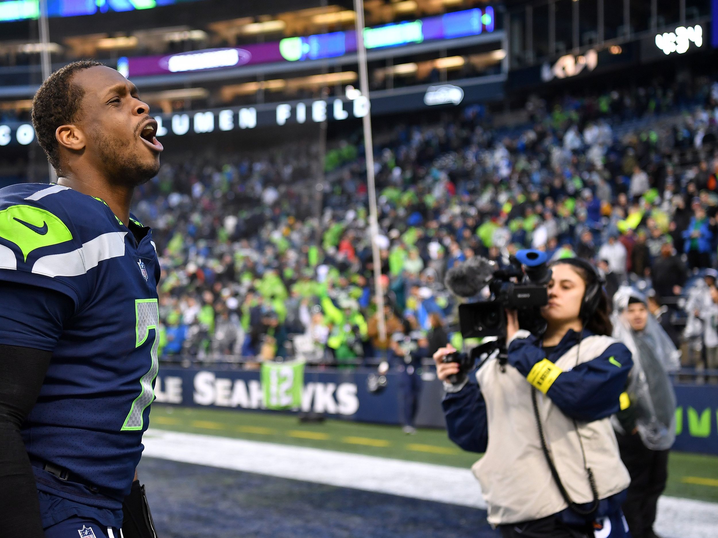 Seattle seahawks fans cheer during hi-res stock photography and