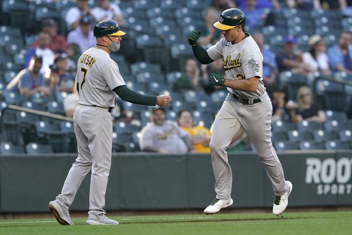 A's Chris Bassitt throws bullpen, will face hitters next