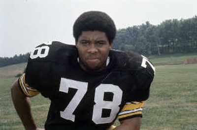 Ex-Steeler White dies