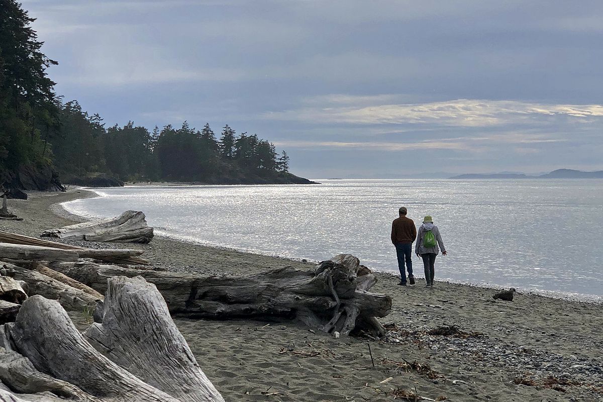 The beaches at Deception Pass offer lovely hiking and views of the San Juan Islands. (Leslie Kelly)