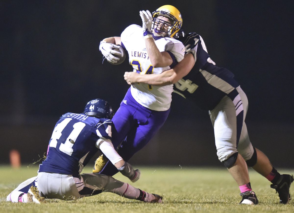 Lewiston defeats Lake City High School 47-22 - Oct. 23, 2015 | The ...