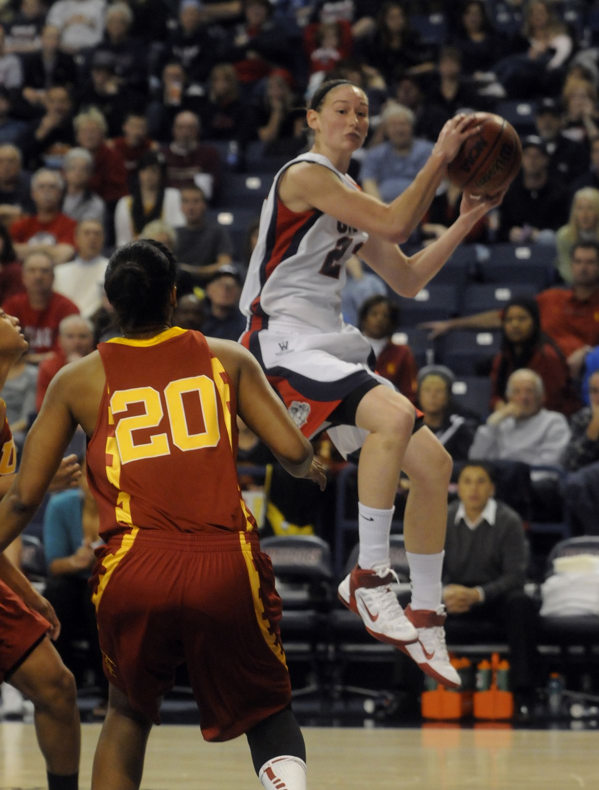 Gonzaga’s Katelan Redmon was held to four points on 2 of 10 shooting by USC. (J. Bart Rayniak)