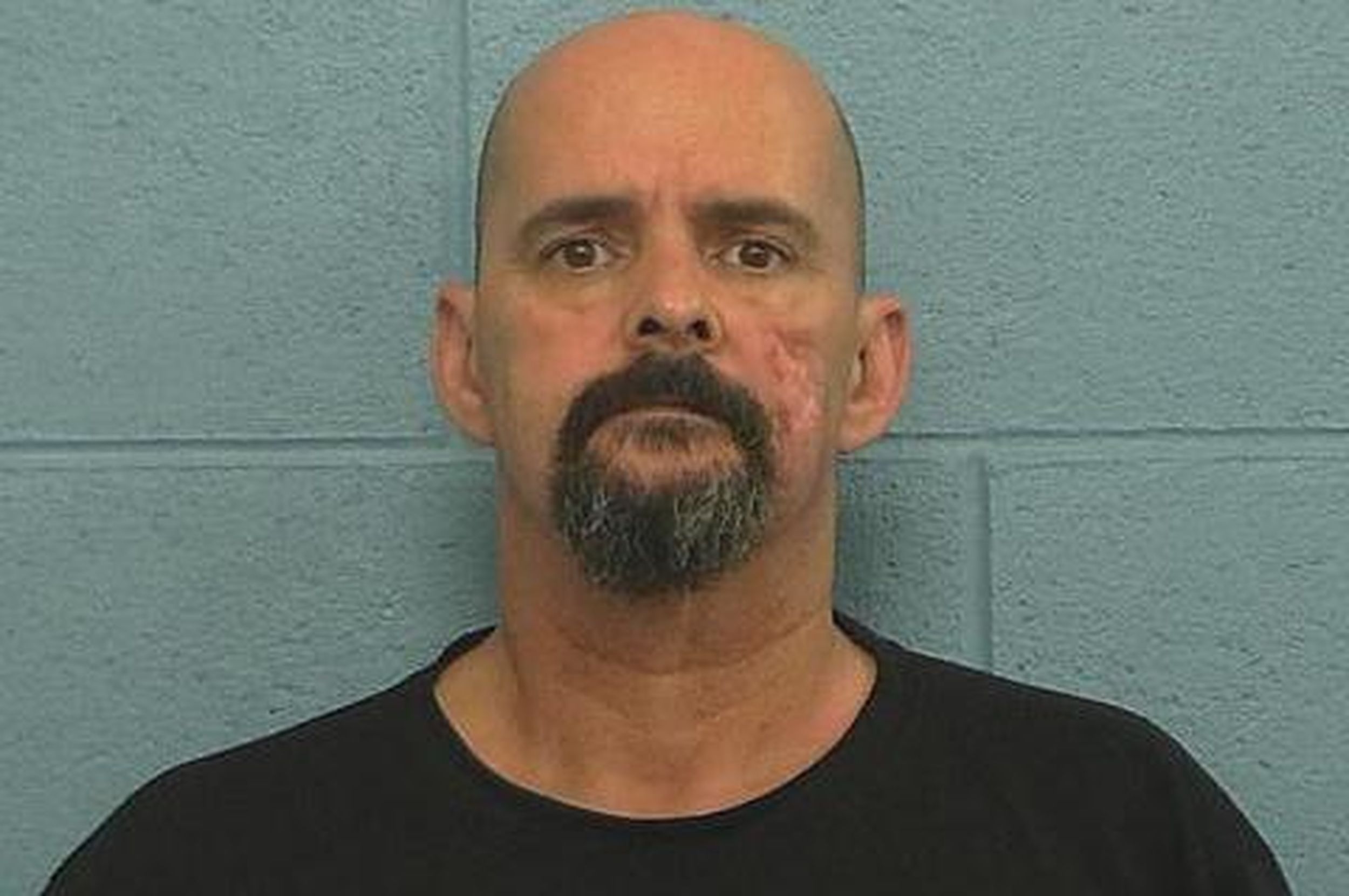 Man charged in the 2004 death of his wife, Christine Lott, enters plea