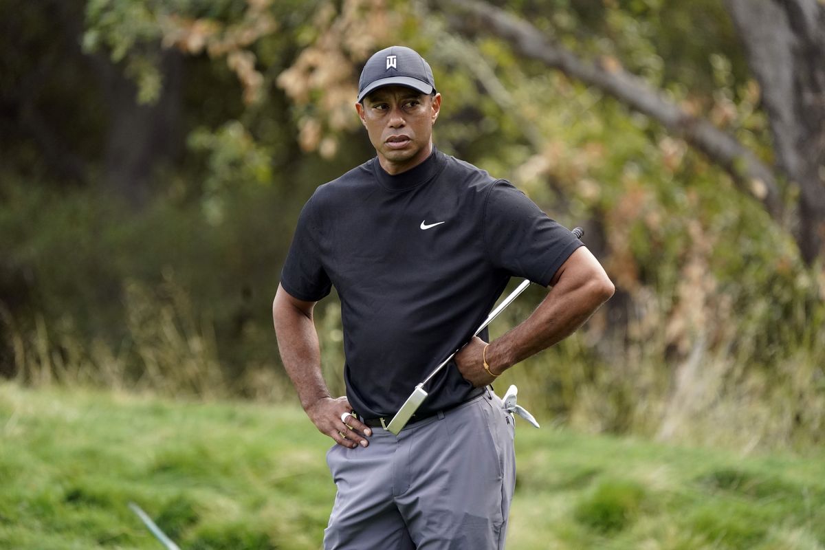 Tiger Woods waits on the 10th green during the first round of the Zozo Championship golf tournament Thursday, Oct. 22, 2020, in Thousand Oaks, Calif.  (Associated Press)