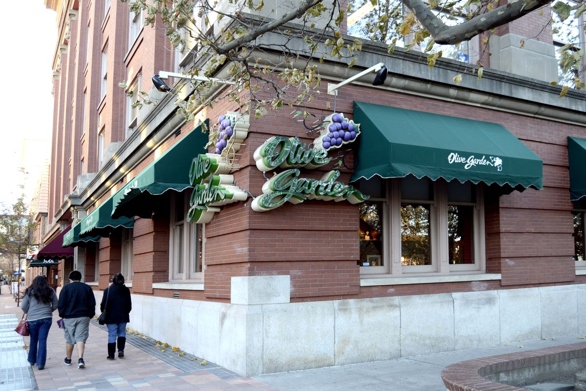 The former city hall at the northeast corner of Wall Street and Spokane Falls Boulevard is now home to an Olive Garden restaurant. (Jesse Tinsley)