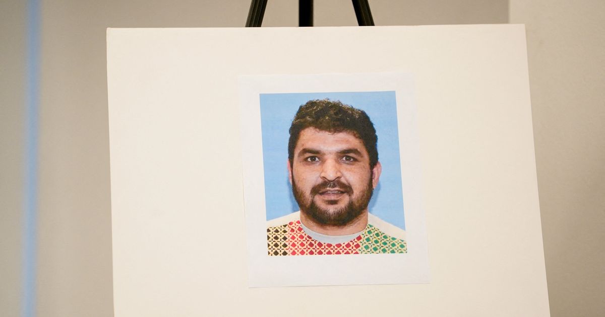 Kristi Noem alleges National Guard shooting suspect ‘radicalized’ in U.S.