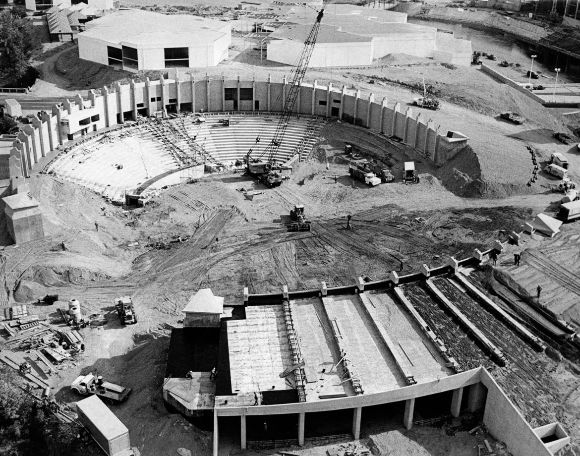 From The Archives: Building Of Expo '74 - A Picture Story At The 