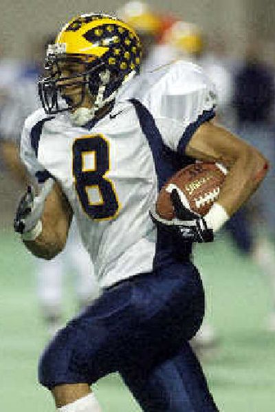 
Bellevue's Keith Rosenberg tabs Cougs. 
 (Seattle Times / The Spokesman-Review)
