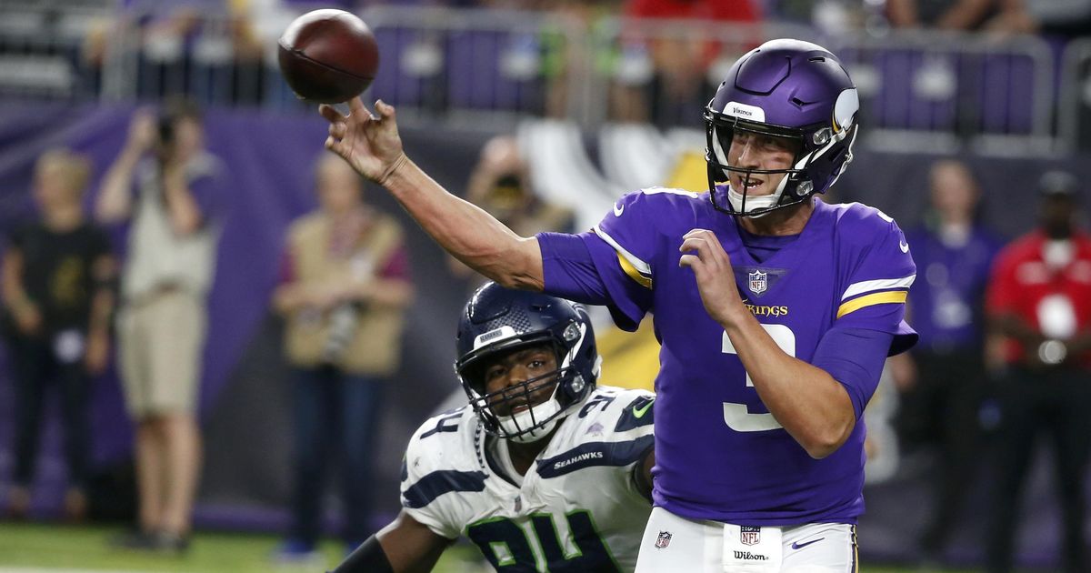 With Cousins early and Sloter late, Vikings top Seahawks