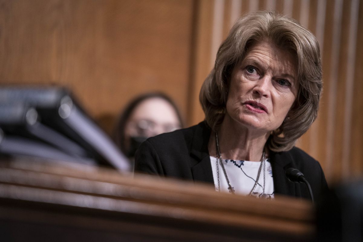 Alaska GOP censures Sen. Lisa Murkowski, looks for '22 challenger