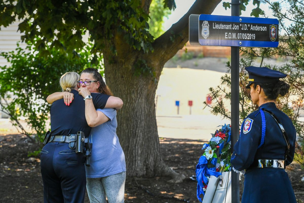 Spokane police honor fallen lieutenant after recent lineofduty