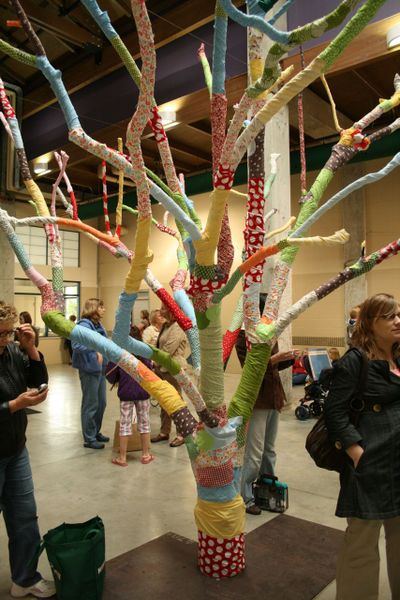 The Farm Chicks, who created this colorful tree display for their June 2008 antique show, will make an appearance on CBS' Early Show Tuesday, July 14.  (Megan Cooley / The Spokesman-Review)