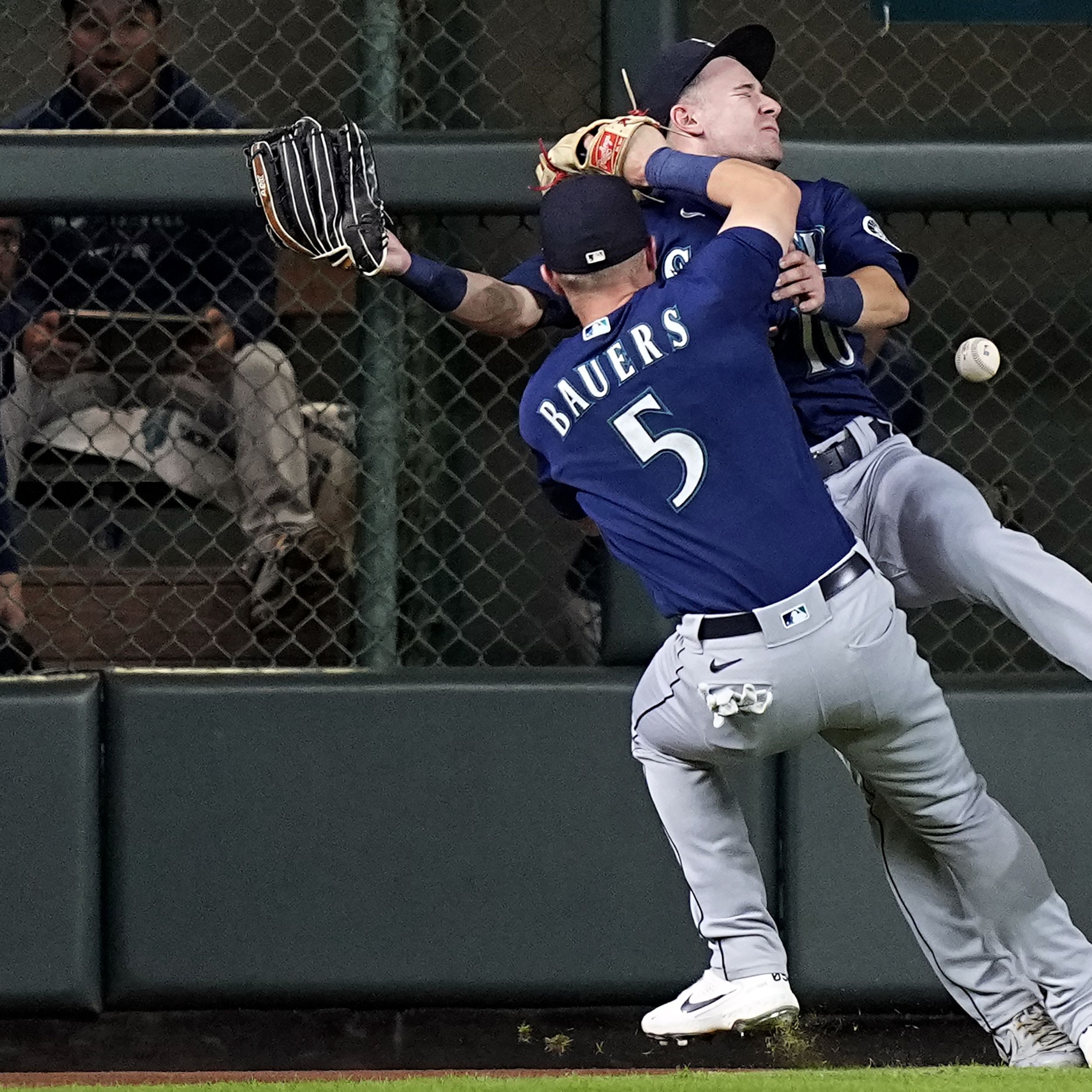 Extra Innings podcast: Discussing the Mariners' postseason drought