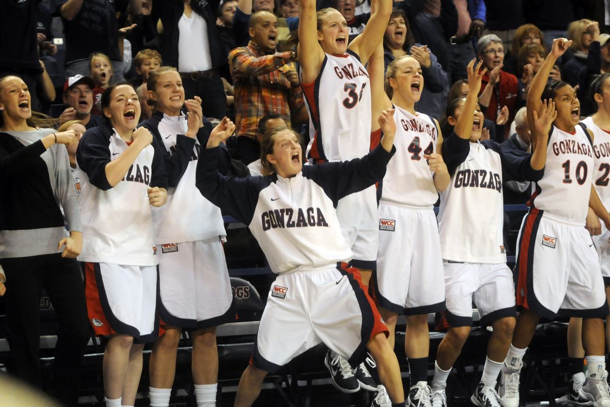 The Gonzaga bench erupted as the Bulldogs roared back to tie the score after being 12 points down to the Stanford Cardinals. Their spirited comeback fell short, 84-78. (J. Rayniak / The Spokesman-Review)