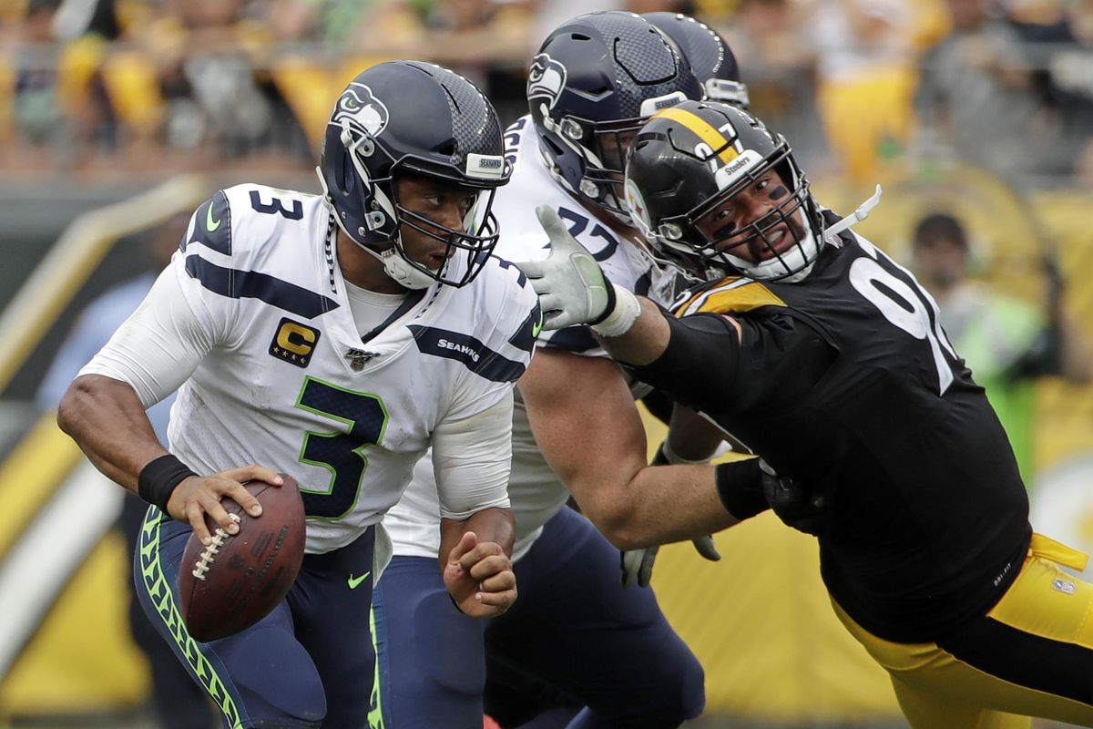 Seahawks dismal in all areas in loss to Rams to open season