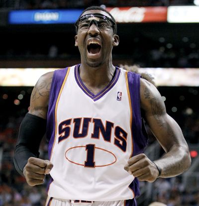 Amare Stoudemire had 21 points to help the Suns level the series with the Lakers. (Associated Press)