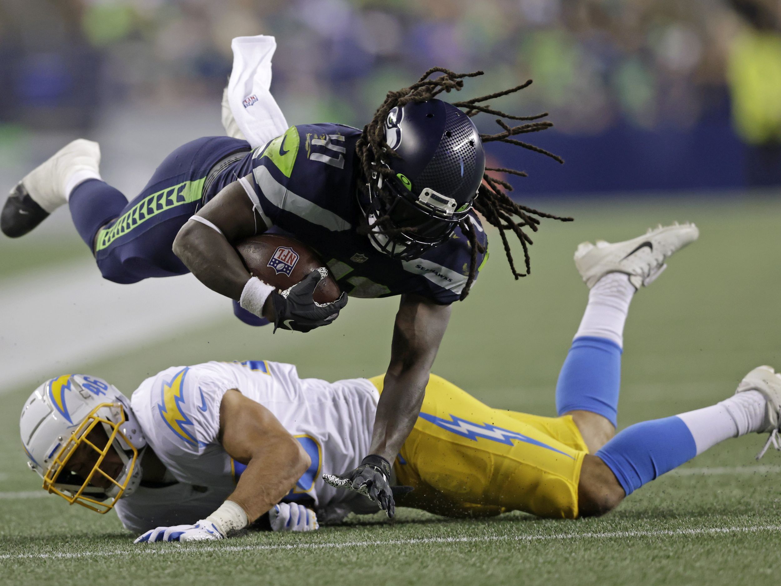 Seahawks trio of rookie RBs, including Alex Collins, get long look during  minicamp