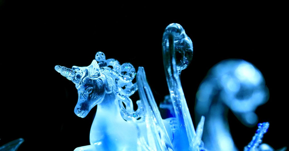 Tennessee Williams classic ‘The Glass Menagerie’ shows limits of a parent’s love