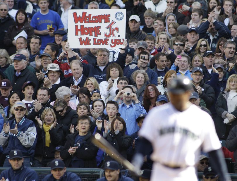 Junior returns to Seattle