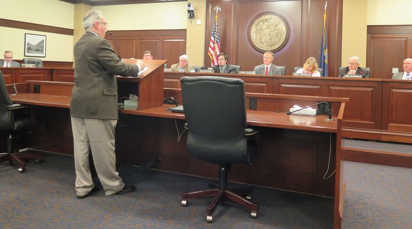 Steve Ackerman, an economics instructor at the College of Western Idaho, testifies in favor of repealing Idaho's 6 percent sales tax on groceries, on Monday, March 27, 2017, at the Idaho state Capitol. (Betsy Z. Russell)