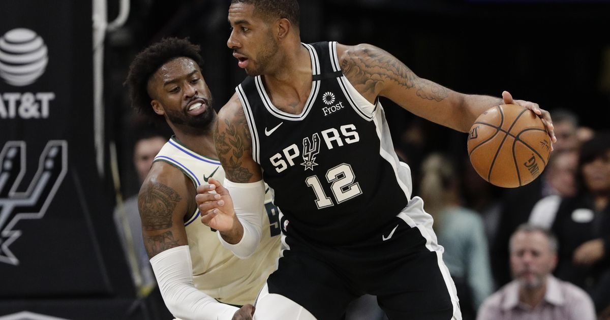 Spurs hit 19 3-pointers to stop NBA-best Bucks, 126-104