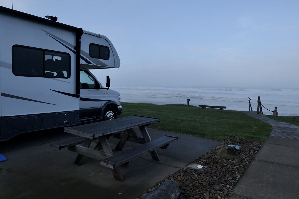 The Sea Perch on the Central Oregon Coast offers the closest access to sand and surf in Oregon. (John Nelson)